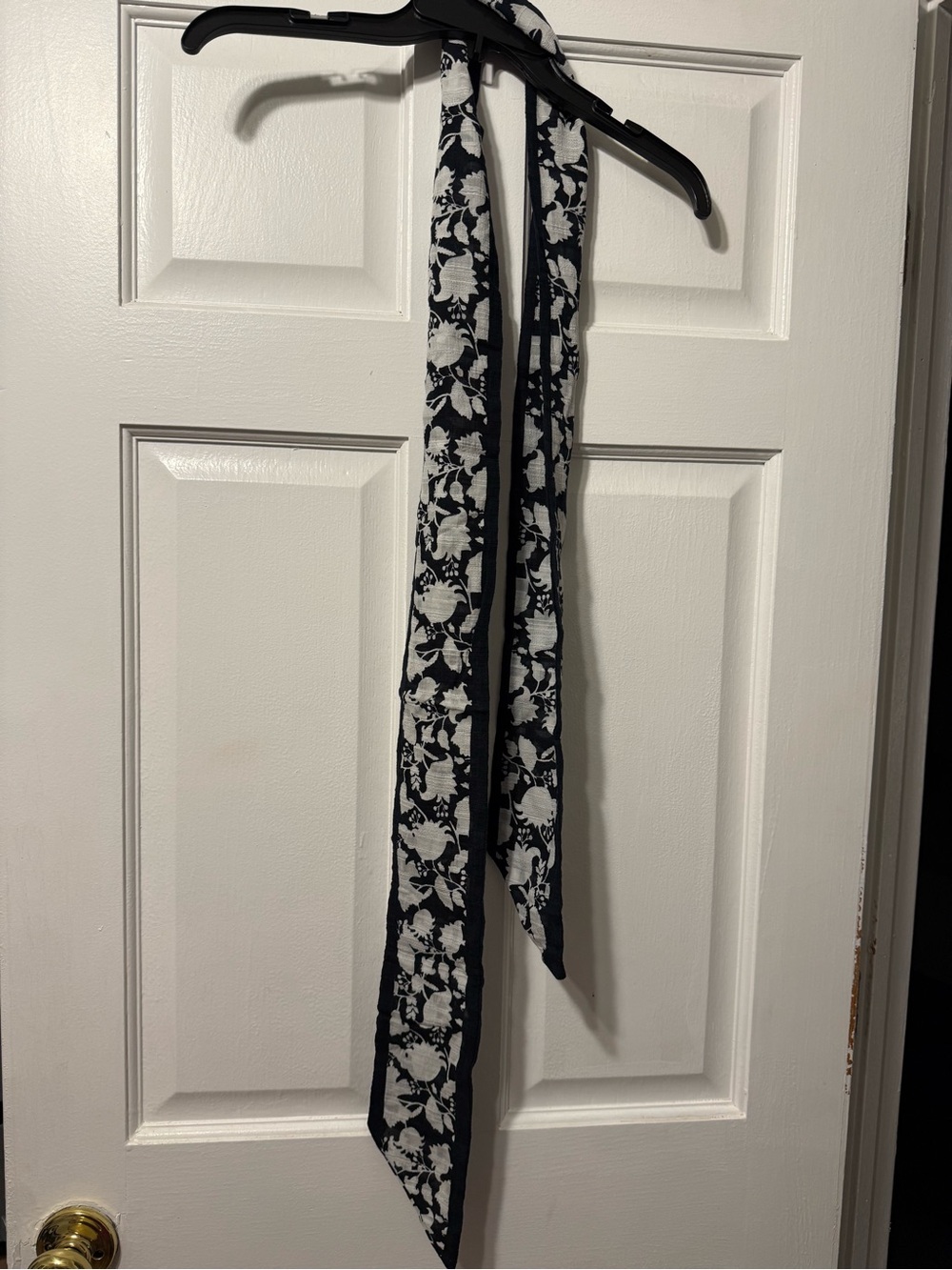 Black and White Floral Skinny Scarf Wrap.